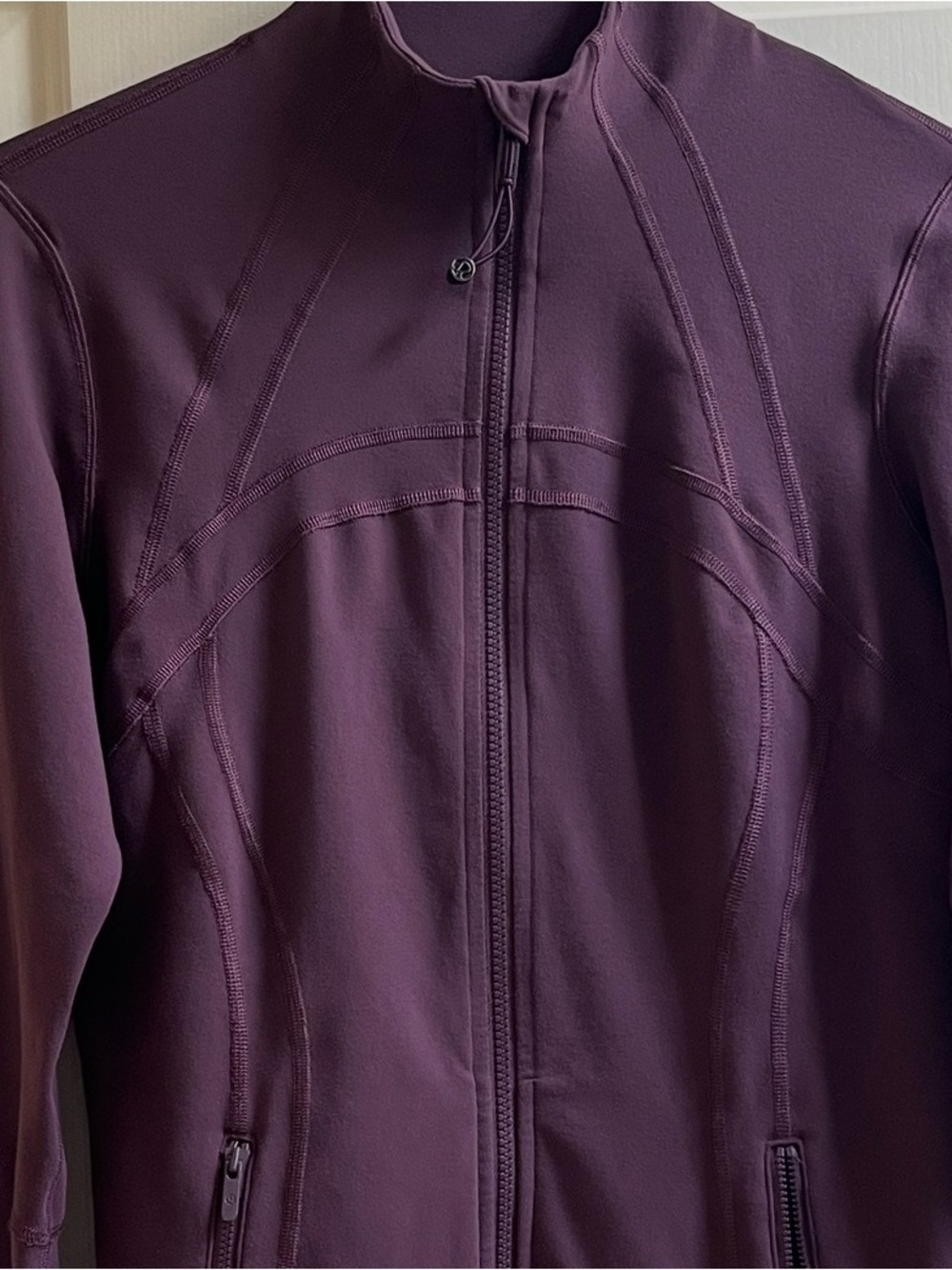 🍒LULULEMON sz 12 DEFINE Jacket ARCTIC PLUM Burgundy Zinfandel *LUON - Picture 2 of 6